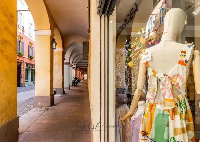 Sapori&motori-rua Muro Doppia Con Bagno Privato * 摩德纳