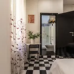 Sapori&motori-rua Muro Doppia Con Bagno Privato * مودينا